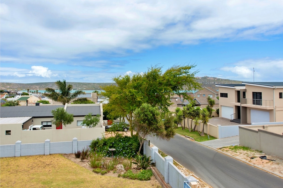 7 Bedroom Property for Sale in Myburgh Park Western Cape